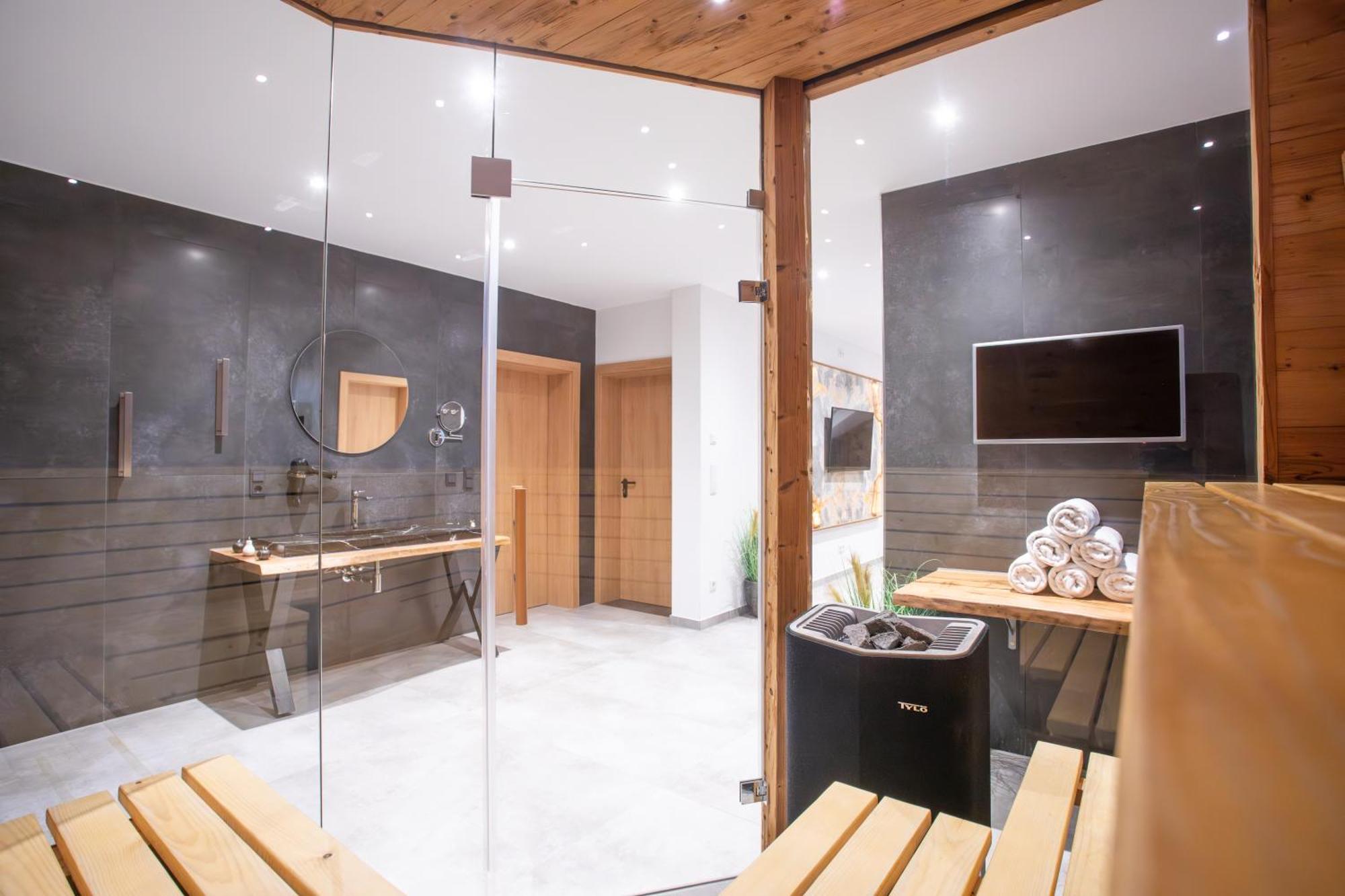 Private Spa & Garden Alpi Garmisch-Partenkirchen Luaran gambar