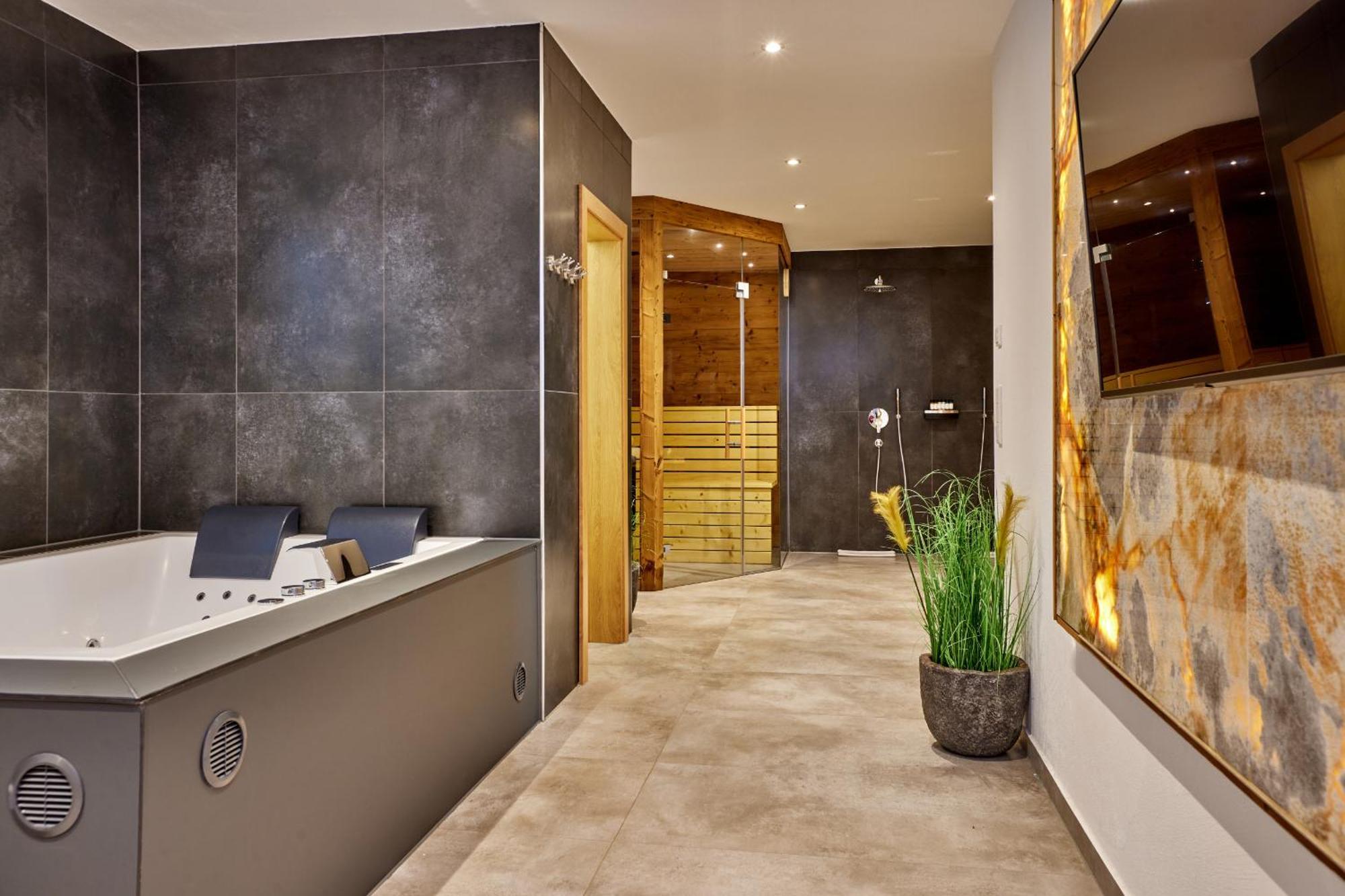 Private Spa & Garden Alpi Garmisch-Partenkirchen Luaran gambar