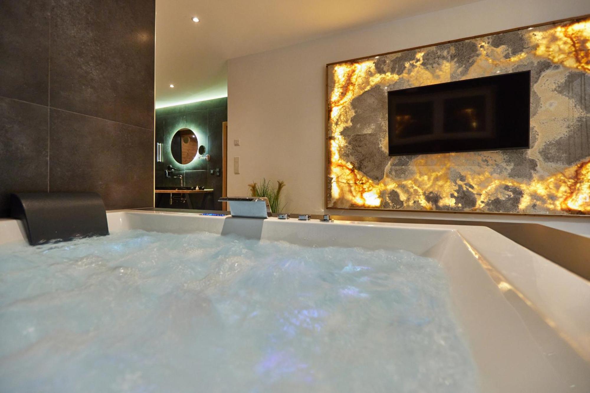 Private Spa & Garden Alpi Garmisch-Partenkirchen Luaran gambar